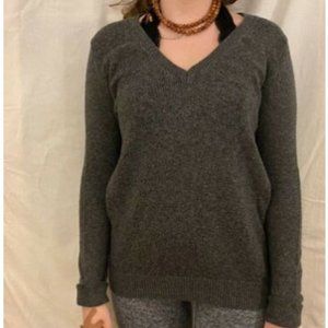 Abercrombie & Fitch V-neck Sweater Gray